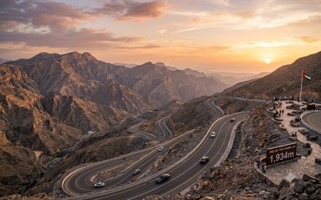 Jebel Jais: The Ultimate Guide to the UAE's Highest Mountain (2026)